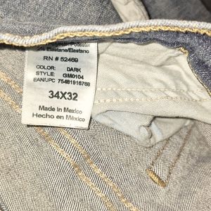 Wrangler 34x32 bootcut pants. Great condition.